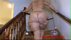 Esguichando e fodendo em jersey